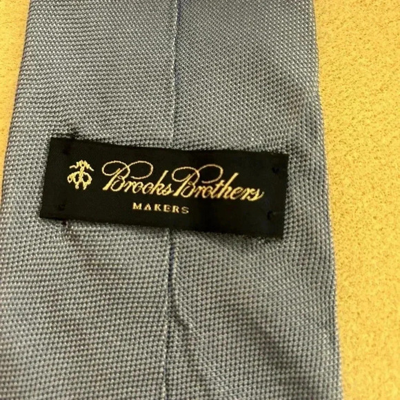 3 Brooks Brothers Maker Ties - Picture 4 of 6